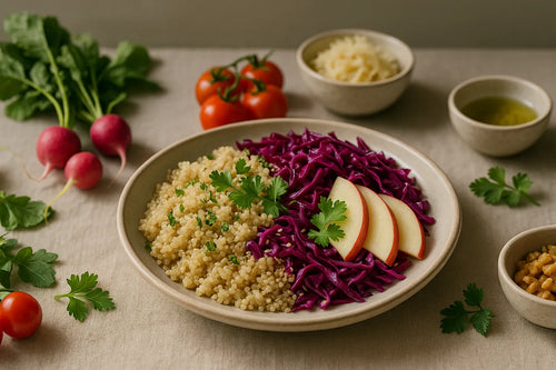 Quinoa with red cabbage and apple
